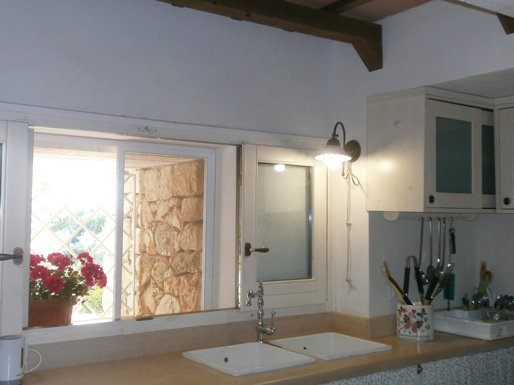 Trullo Villa Giuliana Con Giardino Posizione Panoramica Free Wifi Ostuni Rom bilde