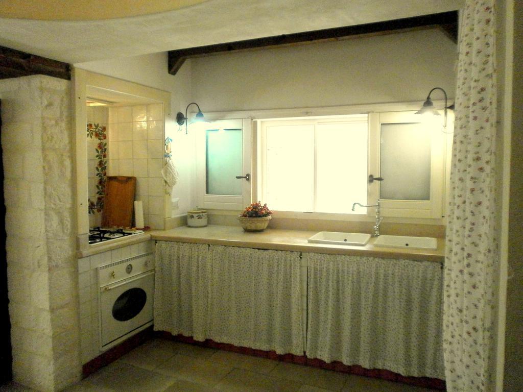 Trullo Villa Giuliana Con Giardino Posizione Panoramica Free Wifi Ostuni Rom bilde
